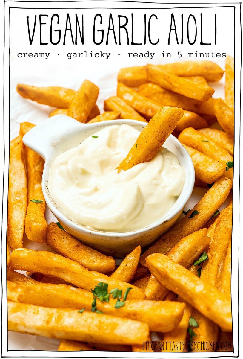 Garlic Aioli (Creamy, Garlicky & Vegan)