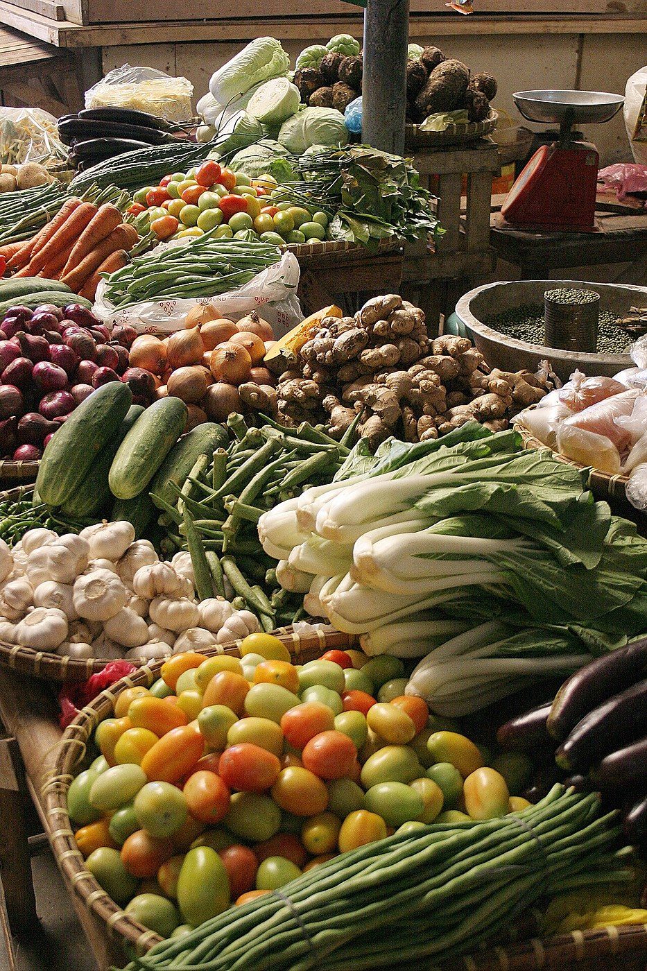 Meta-analysis finds vegan and vegetarian diets cut cancer risk