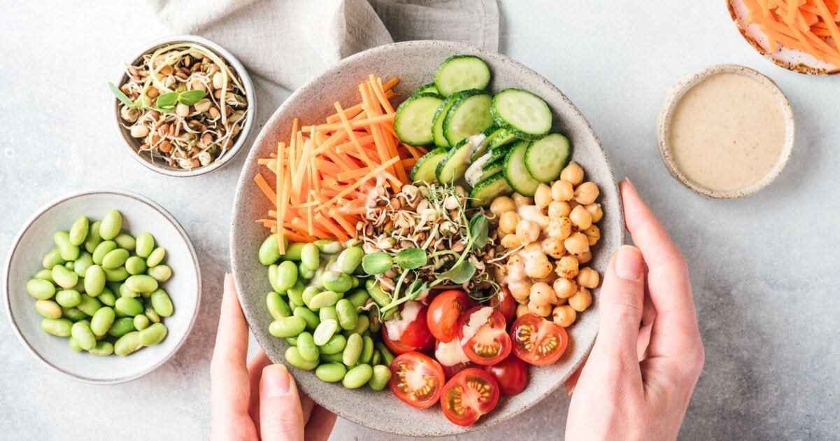 Study Links Vegetarian Diet to Lower Cancer Risk in 80,000 Adventists